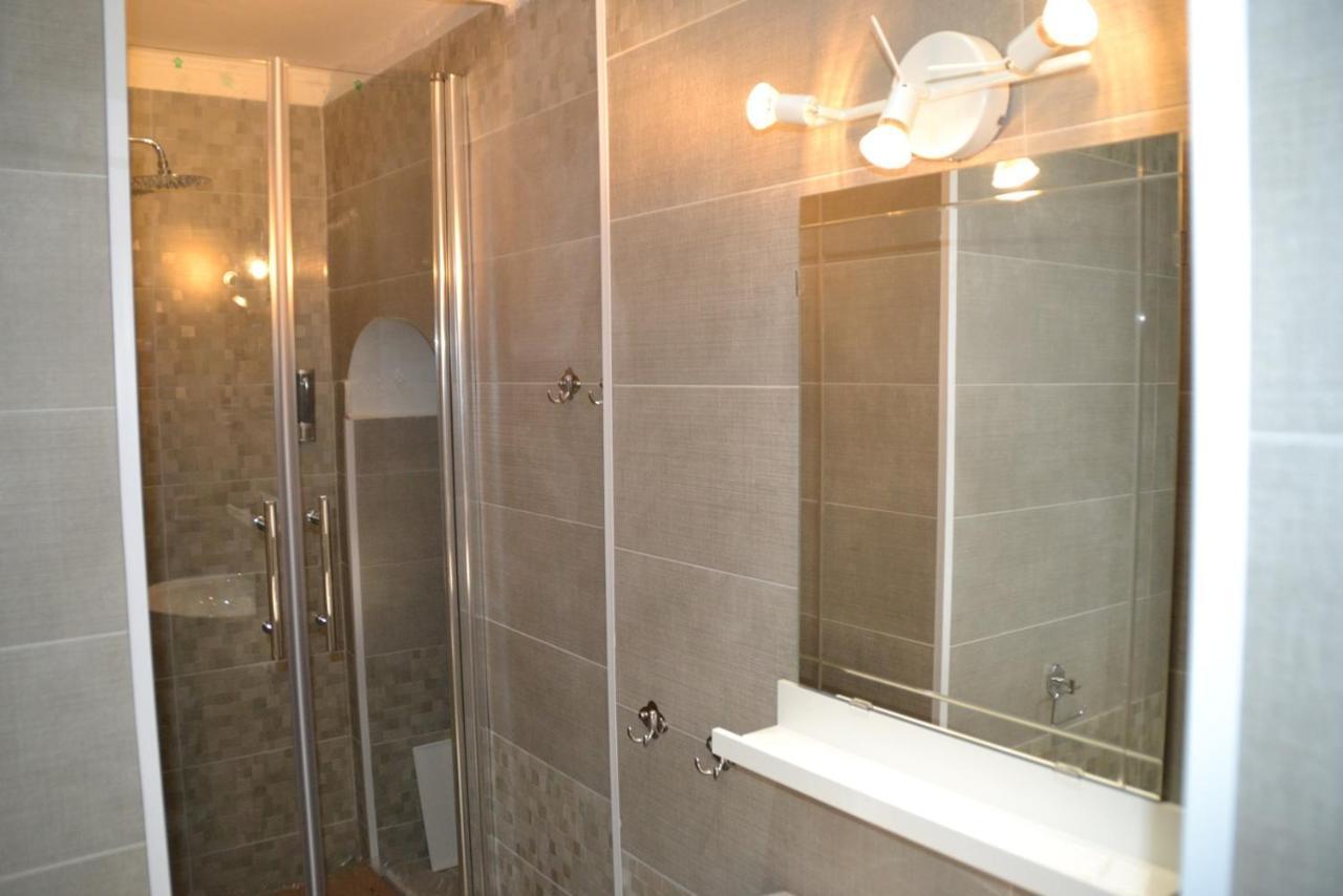 2 Passi A Napoli Bed & Breakfast Luaran gambar