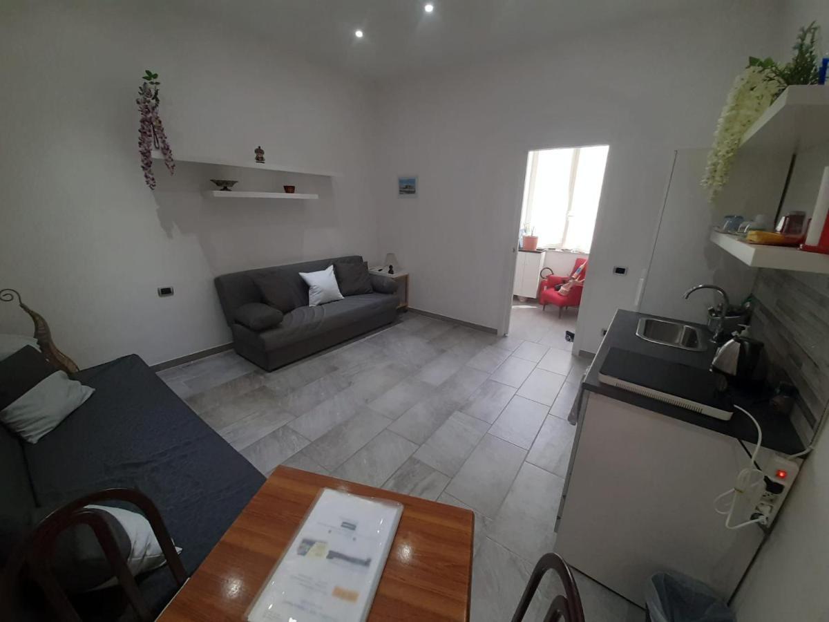 2 Passi A Napoli Bed & Breakfast Luaran gambar