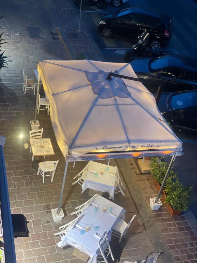 2 Passi A Napoli Bed & Breakfast Luaran gambar